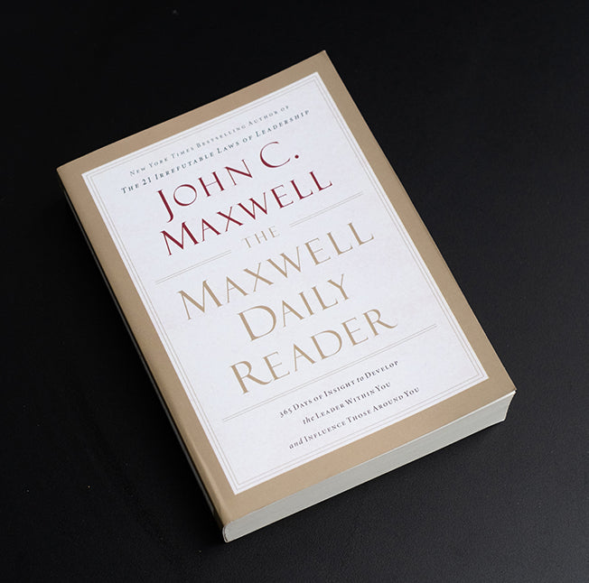 The Maxwell Daily Reader: 365 Days of Insight to Develop the